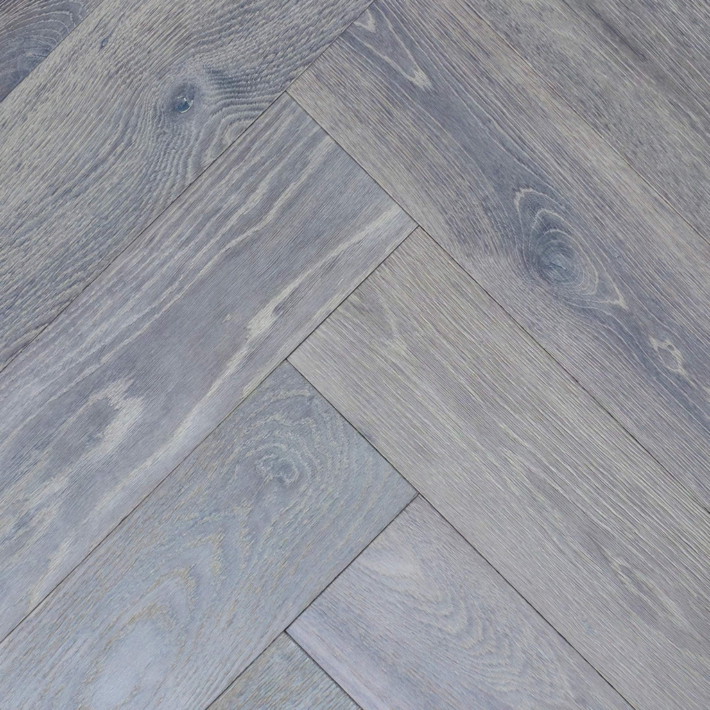 Engineered European oak Platinum Summit - Herringbone