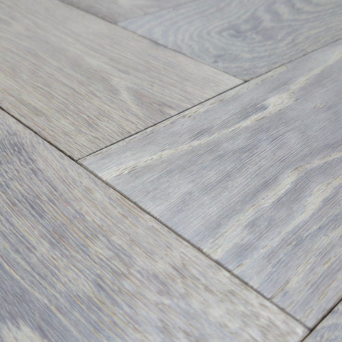 Engineered European oak Platinum Summit - Herringbone Close up.